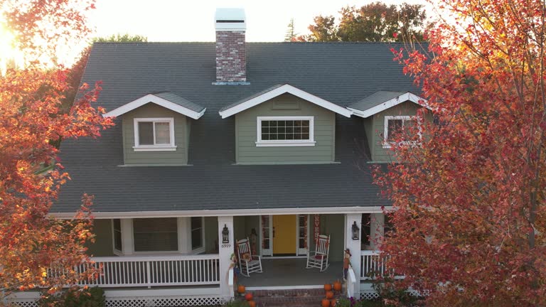Best Emergency Roof Repair Services  in Pearsall, TX